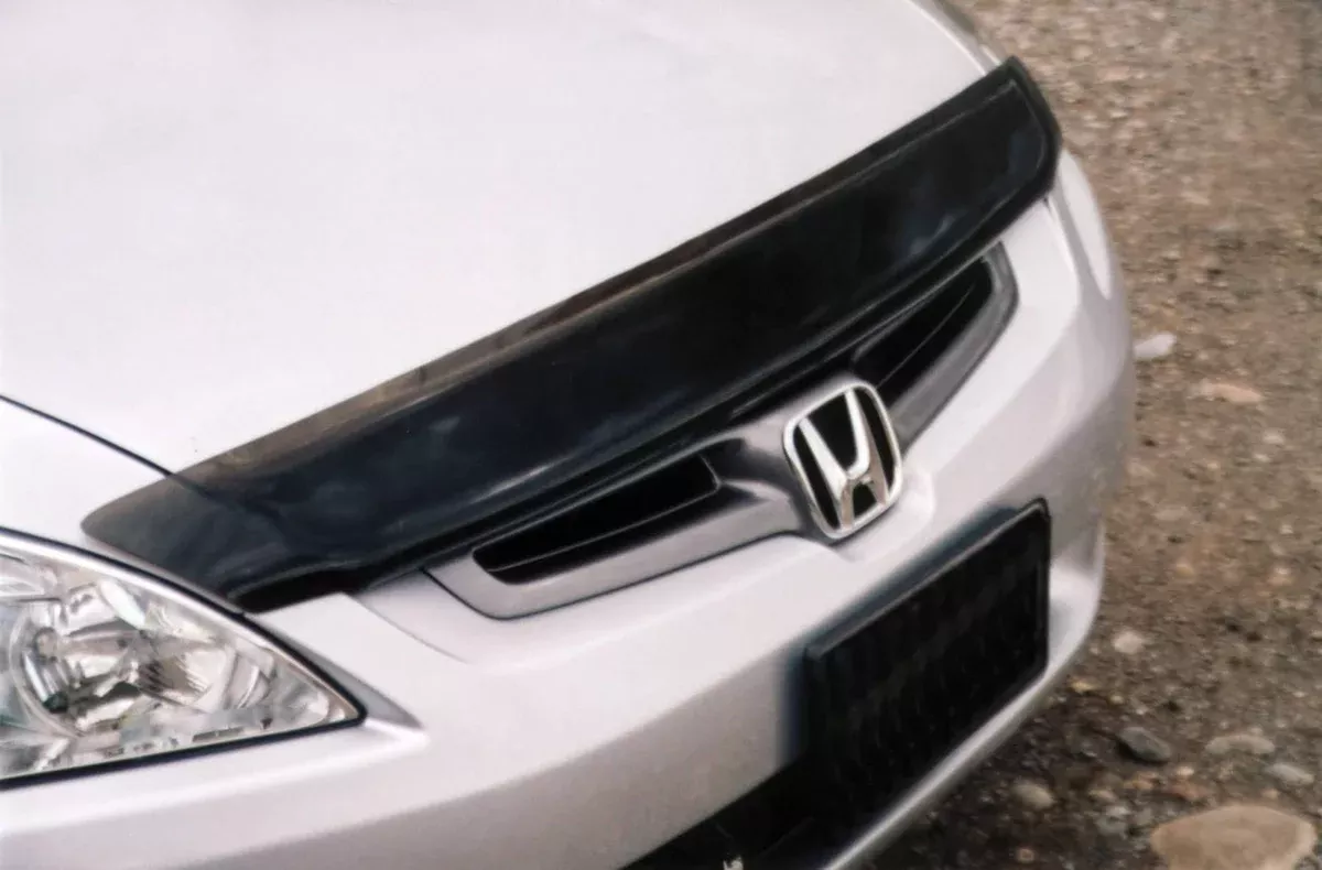 BUG DEFL. 03-07 ACCORD 4DR-HD9D03-4