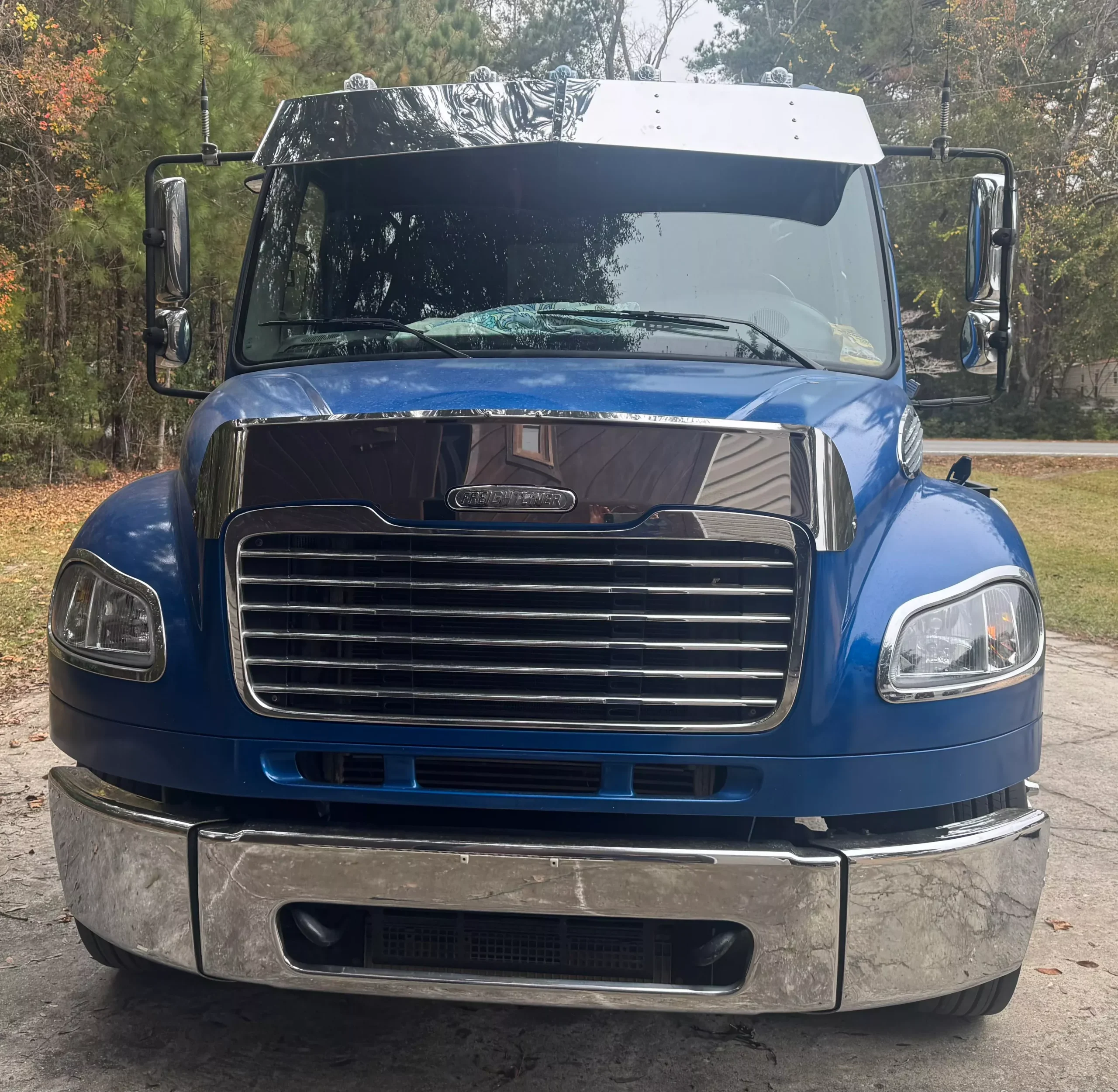Freightliner Hood Shield Bug DeflectorM2 106 2004-2014