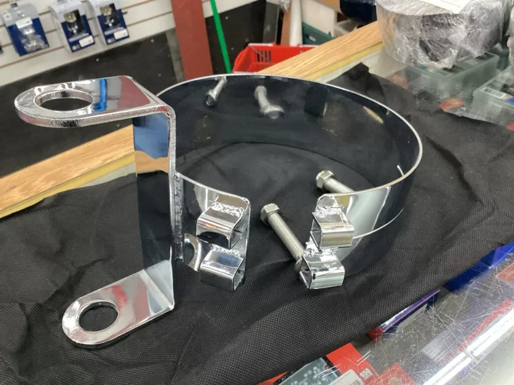 Peterbilt Heavy Duty Slider Clamp For New Style Upper Stack Mount 8"